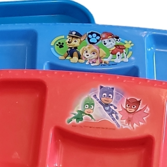 Random kids dinning bundle. 15 pieces total - Picture 7 of 12